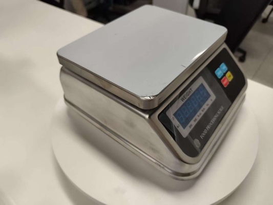 15KG 스테인리스 스틸 디지털 방수 전자 무게 척도 IP68