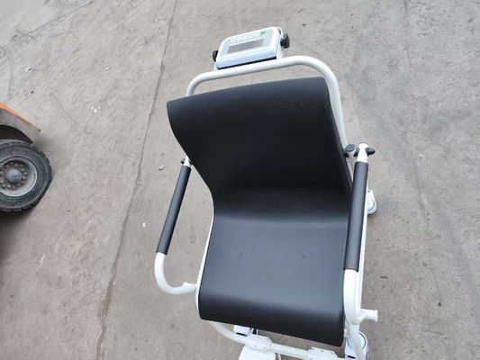 휠체어 체중계: 병원에서 정확한 체중 측정을 위한 필수 도구